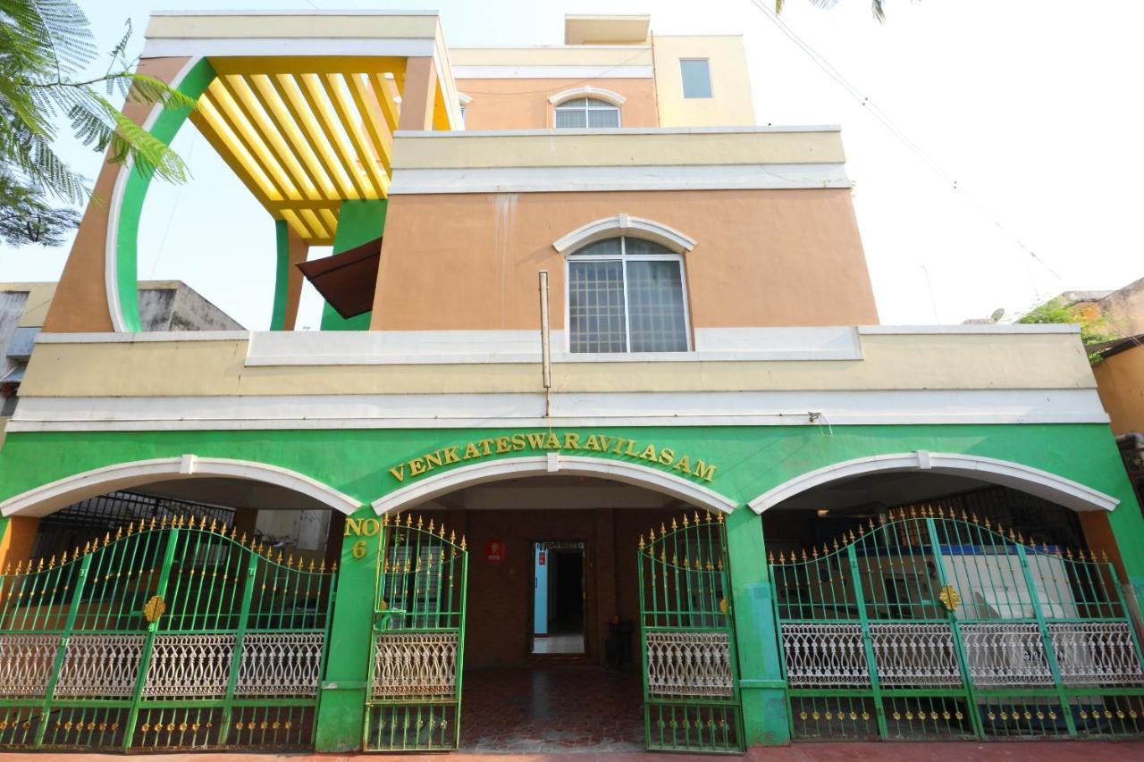Oyo 11736 Venkateswara Vilasam Puducherry Zewnętrze zdjęcie